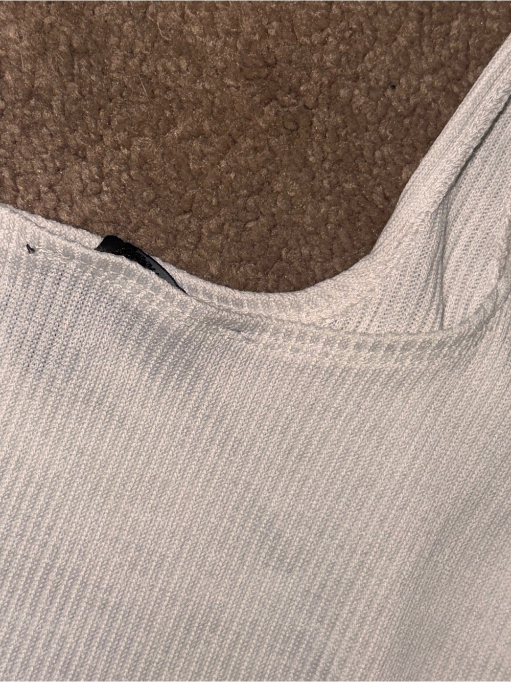 NWOT Forever 21 White Ribbed Lettuce Trim Crop Tank Top - Picture 4 of 11